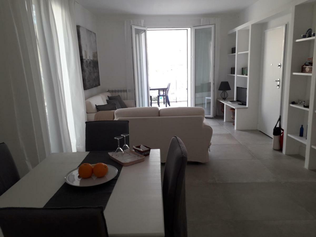 Casa Madonia Leilighet Terrasini Eksteriør bilde